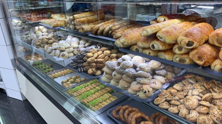 Bakkerij Kapadokya Bakkerij Semeet ChIJO7IJTpM0xEcR 1C7JnQ rCg 1 768x432