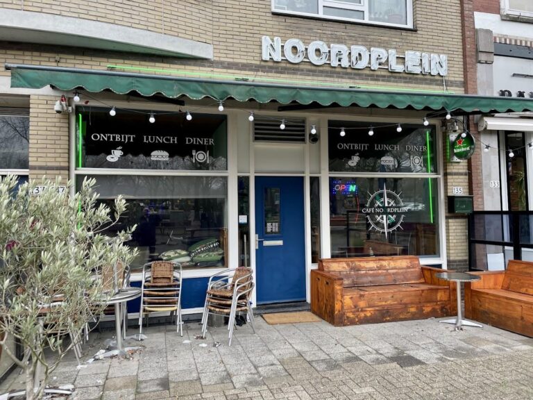Caf Noordplein ChIJfzdMHlQzxEcRkzfAoqfwSLw 1 768x576