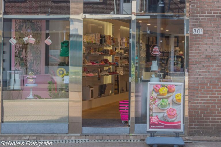 Cake Rotterdam ChIJq uk12EyxEcRim1gTtNSqTg 1 768x512