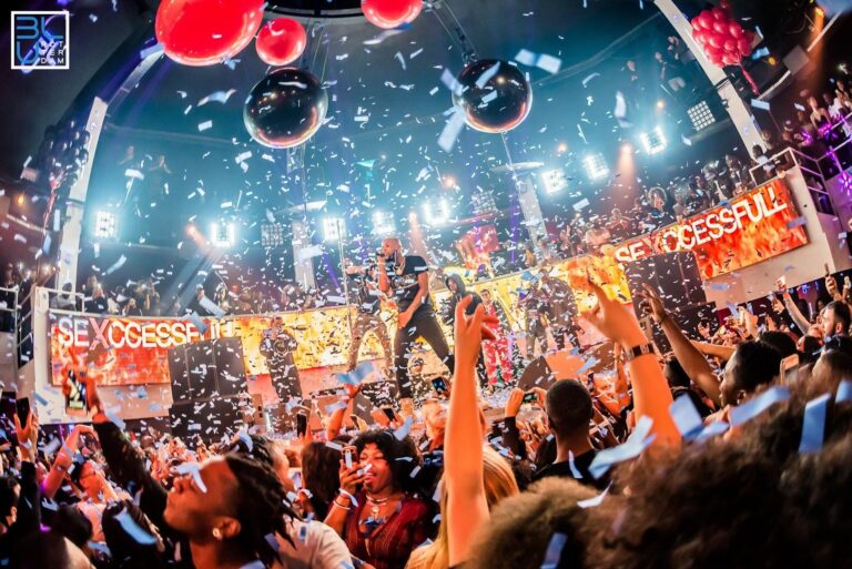 Club BLU ROTTERDAM ChIJJwboBD3NxUcRC4LTJcd4oLY 1 768x513