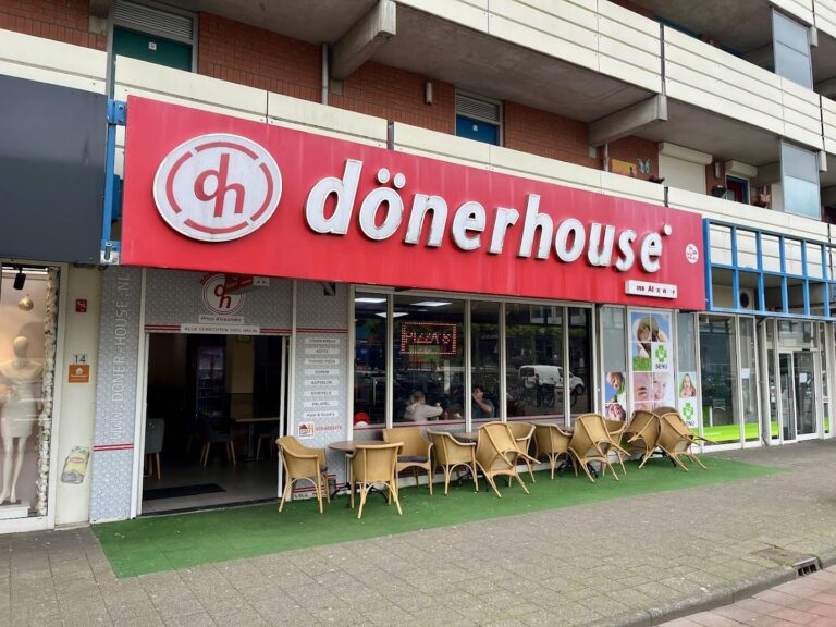 Donerhuis Rotterdam ChIJvT3CqTnNxUcRA1LpH4jFplM 1 768x576