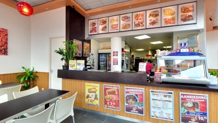 Flavours op Zuid ChIJ3bRTeXIzxEcRPU1Dvmyl48w 1 768x432