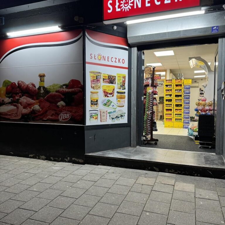Polski Sklep WARSZAWA ChIJSWn1lZwzxEcR13 xaeuXYtI 1 768x768