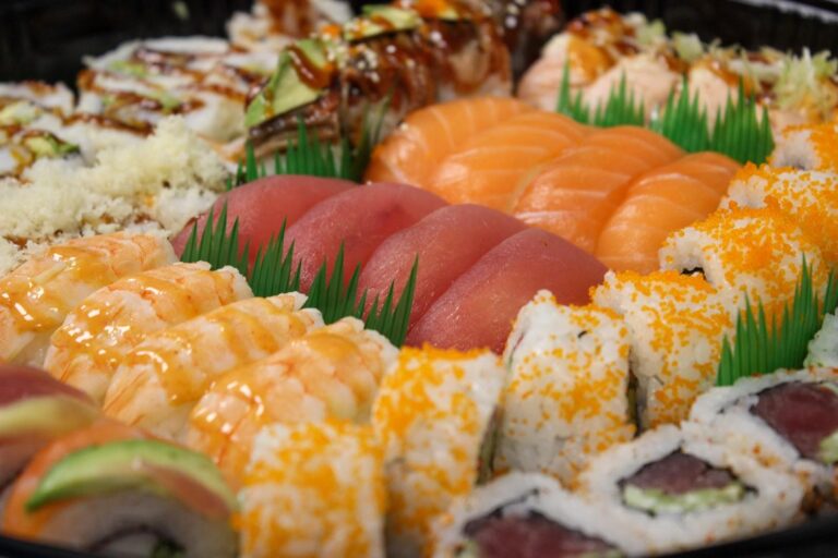 Satijnbloem Sushi More ChIJbyqLG2jNxUcRwpCfpMOI3ys 1 768x512
