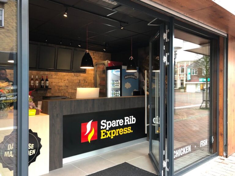 Spare Rib Express Hoogeveen ChIJMYeTKGwbyEcR8tfPpj7MGQA 1 768x576