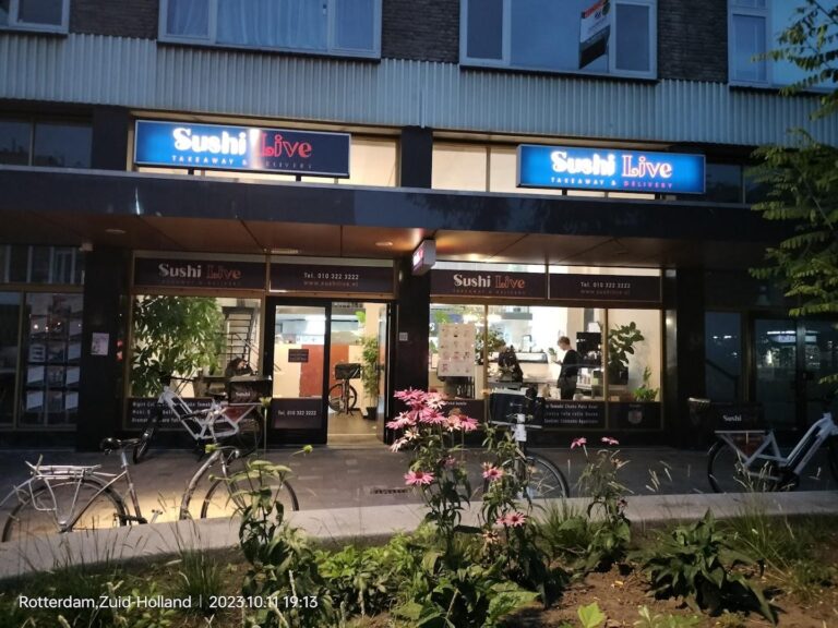 Sushi Live ChIJY5ZGID8zxEcR buDn 9CnrI 1 768x576