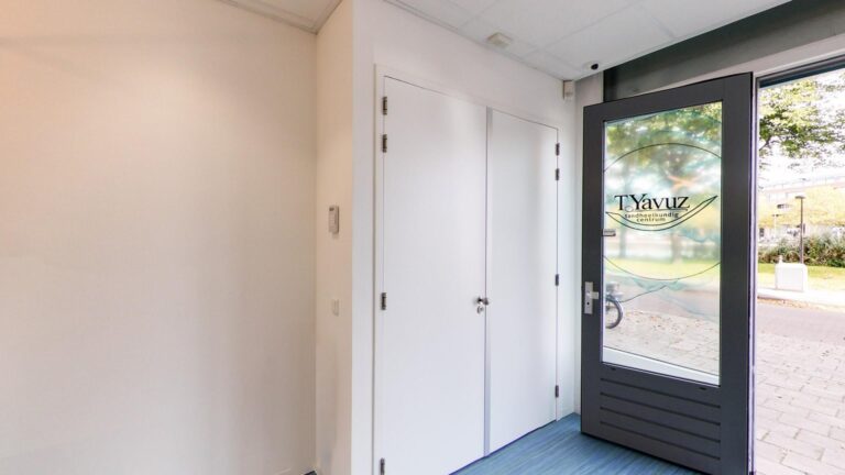 Yavuz Tandheelkundig Centrum ChIJ30dRU g1xEcROU6UlIezdHw 1 768x432